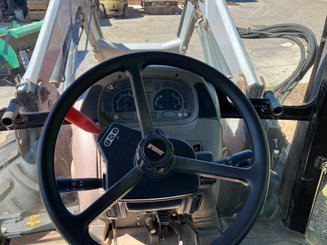 Tracteur agricole Case MXU110 - 10