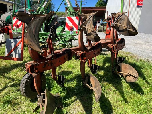 Charrue Gregoire Besson RK5314