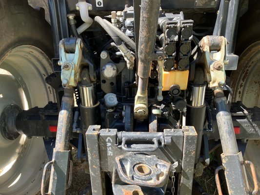 Tracteur agricole Case MXU110