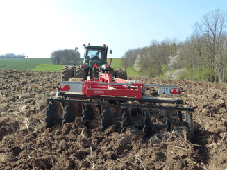 Travail du sol - Cover crop - Cover crop autoporteur forestier en V