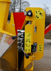 Matériel de ferme - Enfonces pieux - Ecorceuse de pieux ROBOPEL