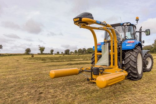 Récolte - Enrubanneuses - Enrubanneuse à balles rondes portée à satellites