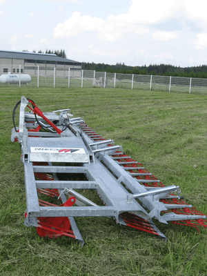 Entretien - Herse prairie - Matériels d'entretien de prairies AGRIMAT