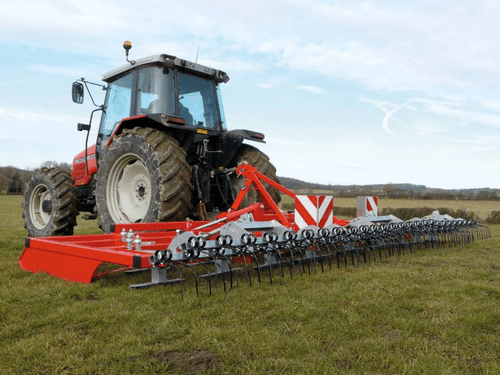 Entretien - Herse prairie - Matériels d'entretien de prairies PONGE