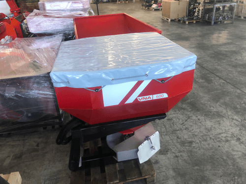 Fertilisation, épandage - Distributeurs d'engrais - Distributeur d'engrais double plateaux VNA