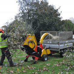 Matériel forestier - Broyeurs de végétaux - Broyeur de branches autotracté VEGETOR DA