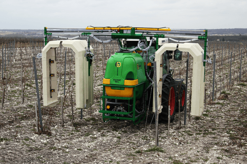 Pulvérisation - Pulvérisateurs vigne - Pulvérisateur porté ou trainé PULPANO ET TURBIPANO panneaux récupérateurs