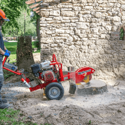 Matériel forestier - Autres matériels forestiers - Rogneuse de souches sur roues XYLOCROK D