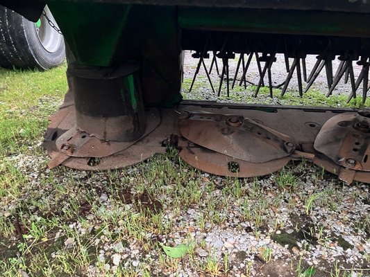 Unknown range 596 John Deere 730