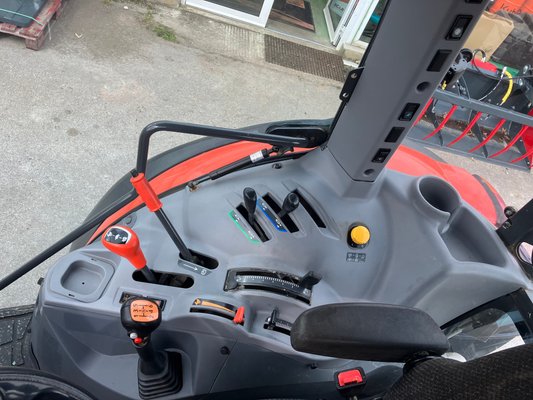 Tracteur agricole Kubota M5111DTHQ