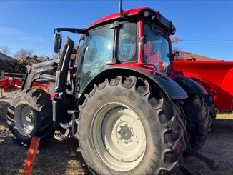 Tracteur agricole Valtra N154 - 4