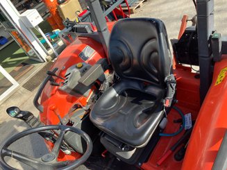 Tracteur agricole Kubota M6060DTH - 5