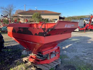 Distributeur d'engrais Kuhn MDS932 - 2