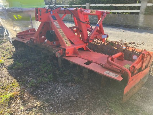 Herse rotative Kuhn HR303