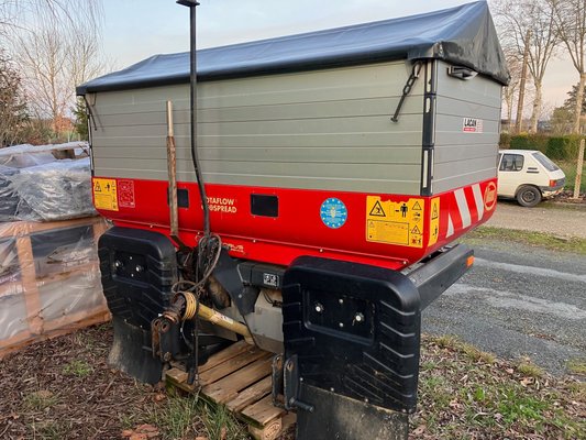 Distributeur d'engrais Vicon RO-M GEO