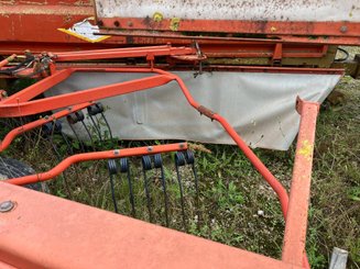 Andaineur Kuhn GA6002 - 3