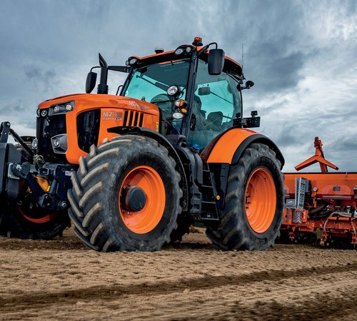 kubotaTractorDriverPicture