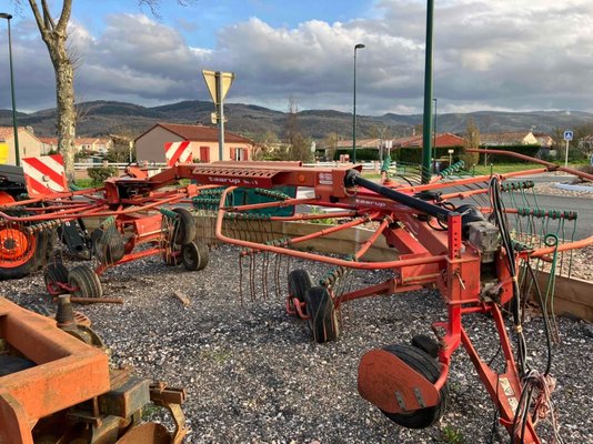 Andaineur Taarup 9071S